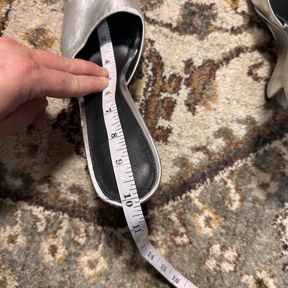 Veronica Beard Mila Silver Metallic Sling Back 8.5 - Picture 11 of 11